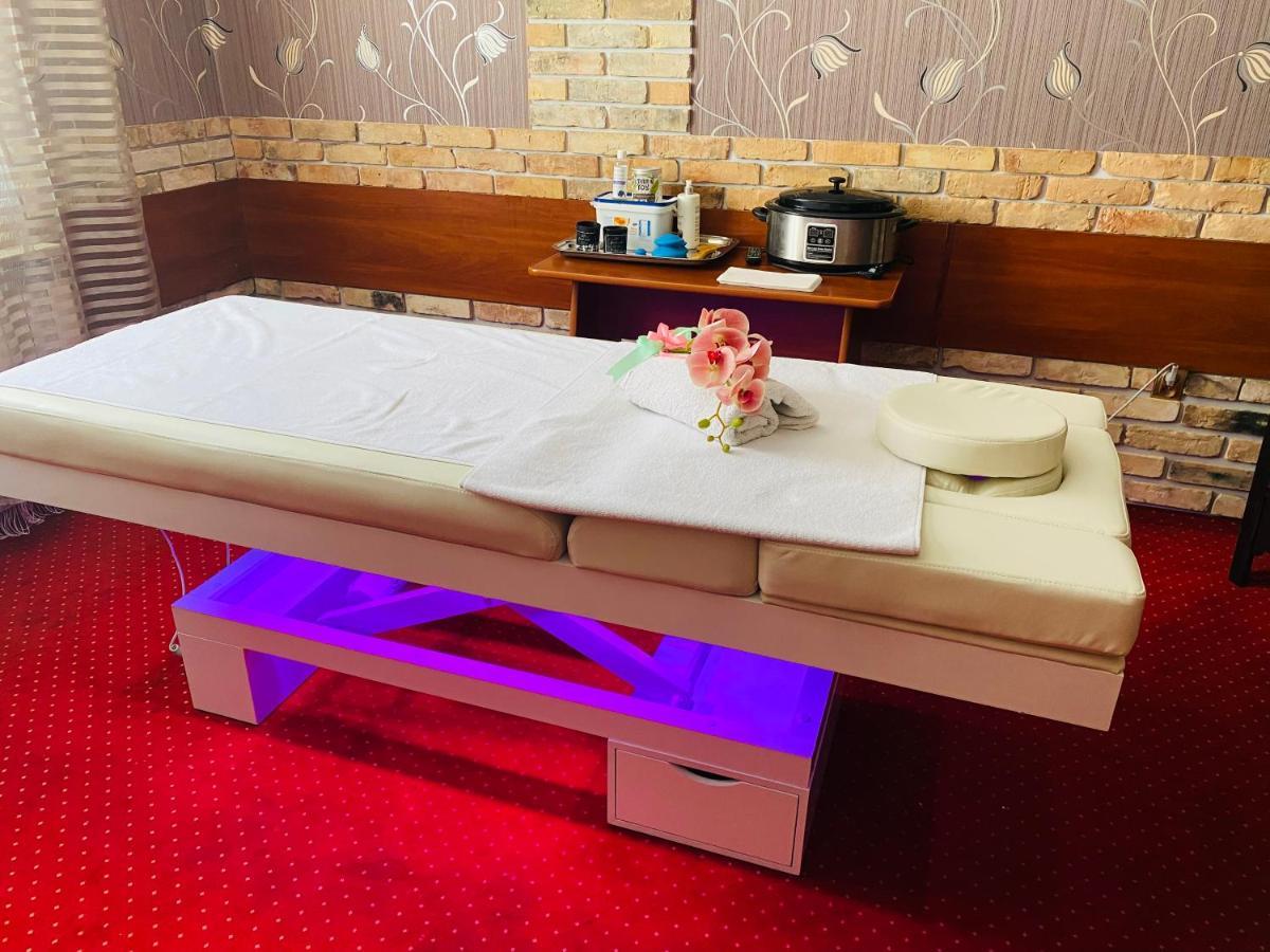 Sala Bankietowa I Pokoje Goscinne Sokolka Bagian luar foto