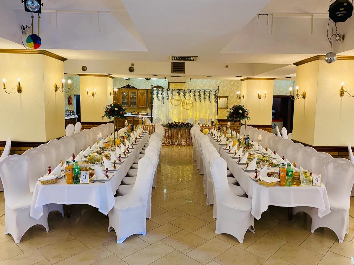 Sala Bankietowa I Pokoje Goscinne Sokolka Bagian luar foto