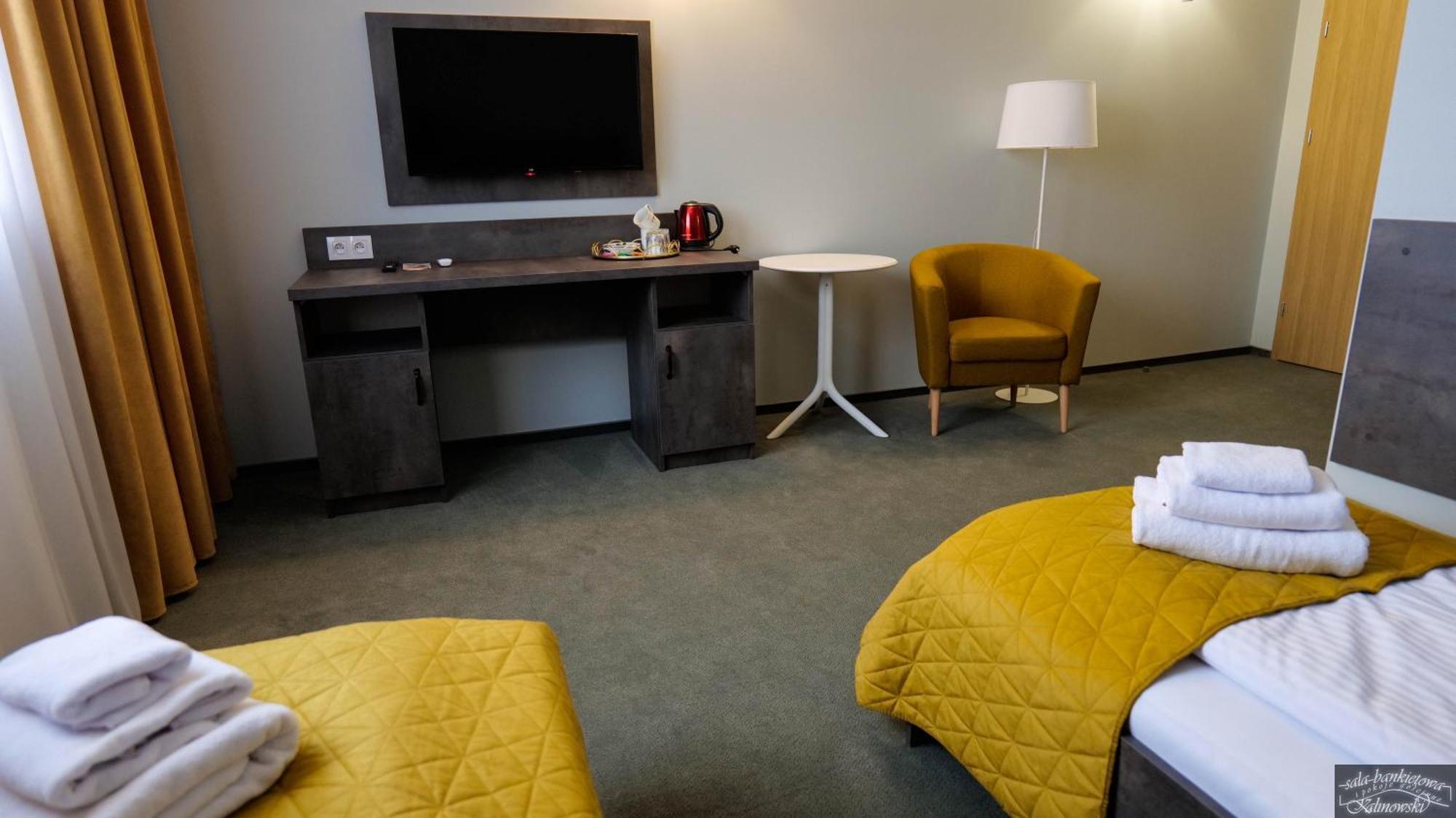 Sala Bankietowa I Pokoje Goscinne Sokolka Bagian luar foto