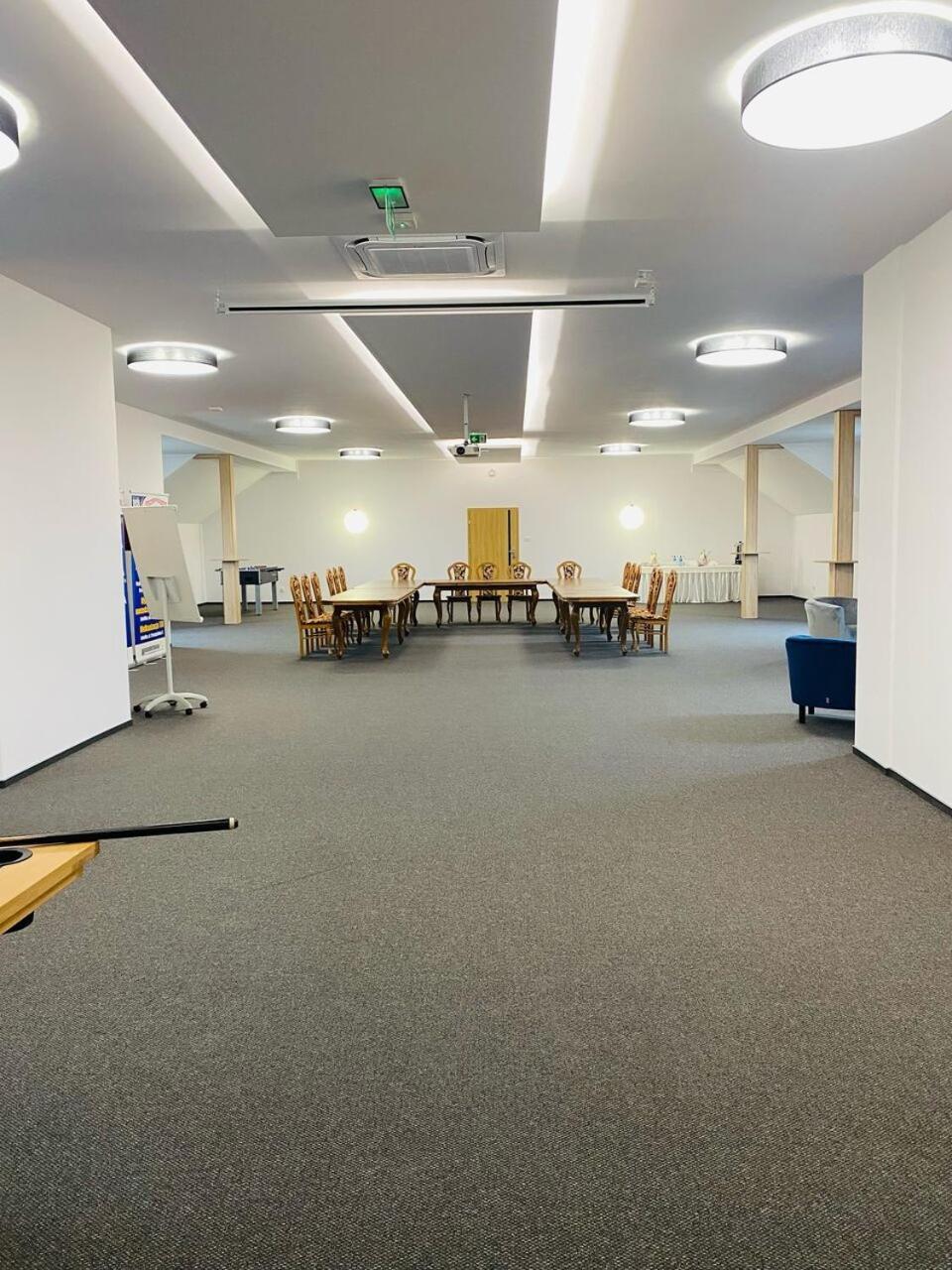 Sala Bankietowa I Pokoje Goscinne Sokolka Bagian luar foto