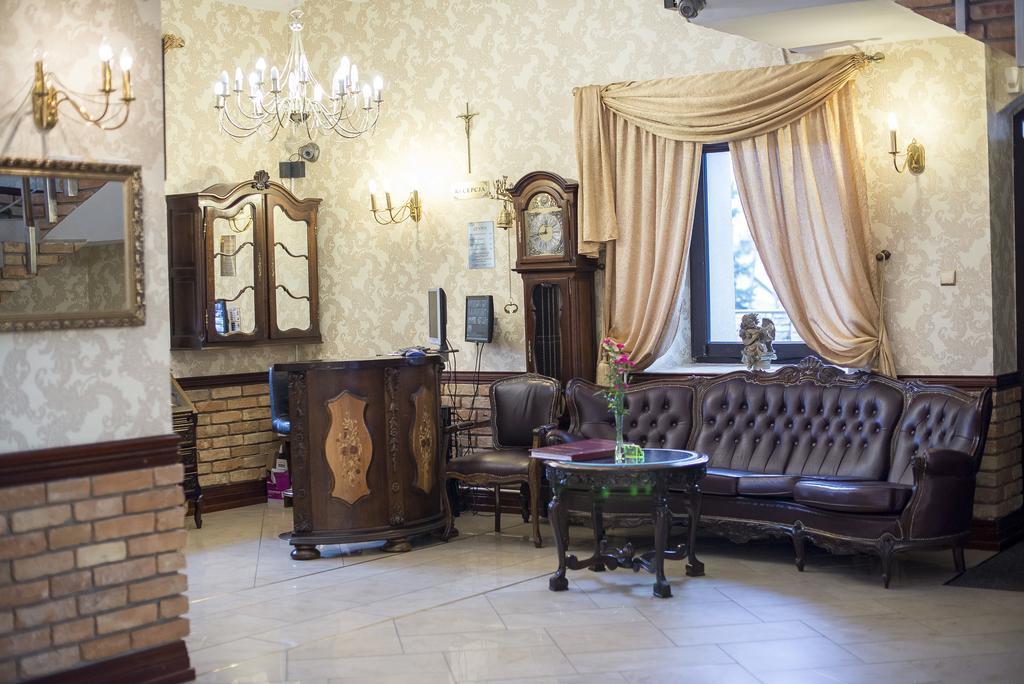 Sala Bankietowa I Pokoje Goscinne Sokolka Bagian luar foto